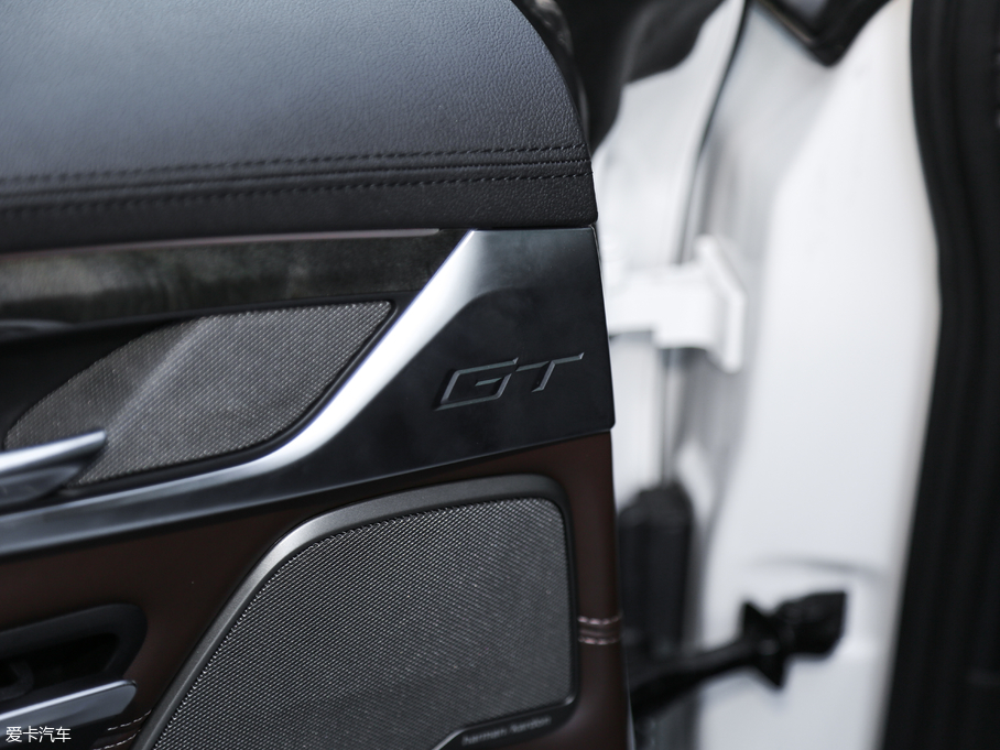 2018R6ϵGT 640i xDrive M\b