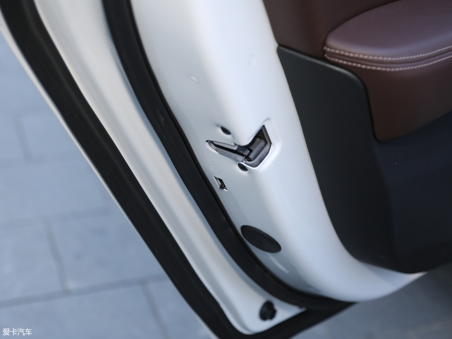 2018R6ϵGT 640i xDrive M\b