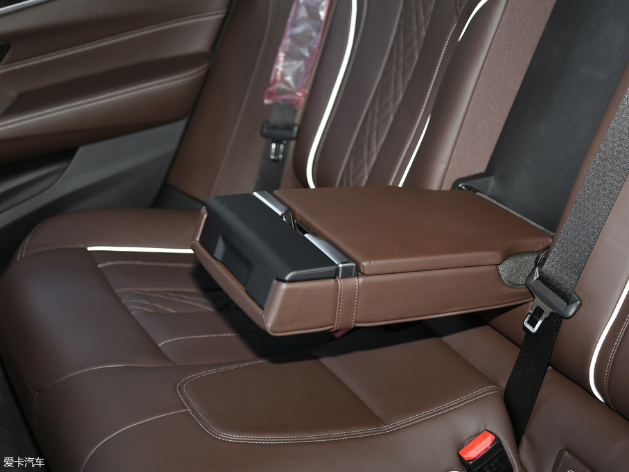 2018R6ϵGT 640i xDrive M\b