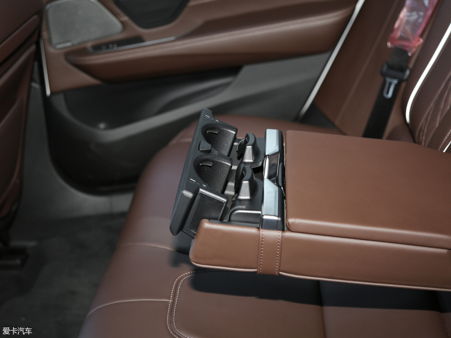 2018R6ϵGT 640i xDrive M\b