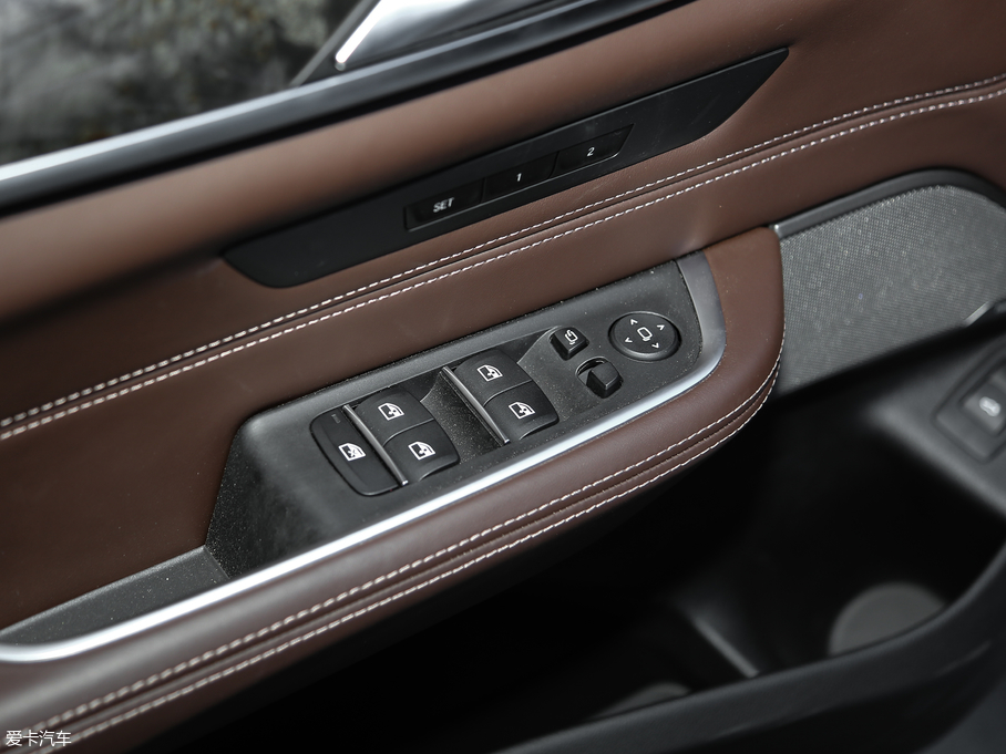 2018R6ϵGT 640i xDrive M\b