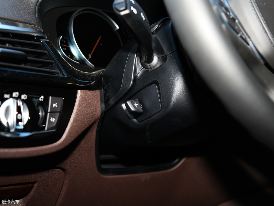 2018R6ϵGT 640i xDrive M\b