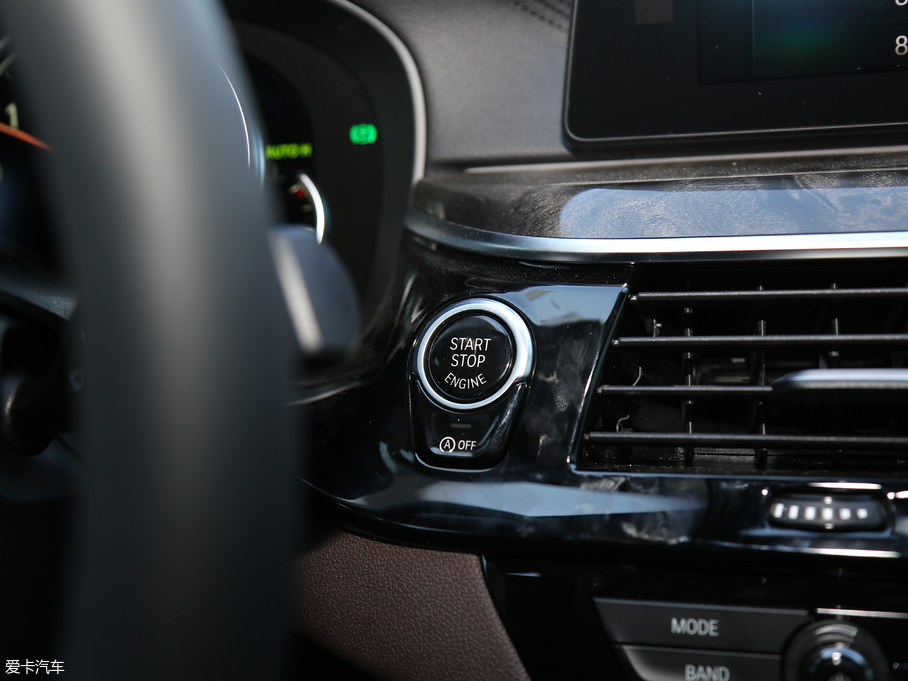 2018R6ϵGT 640i xDrive M\b