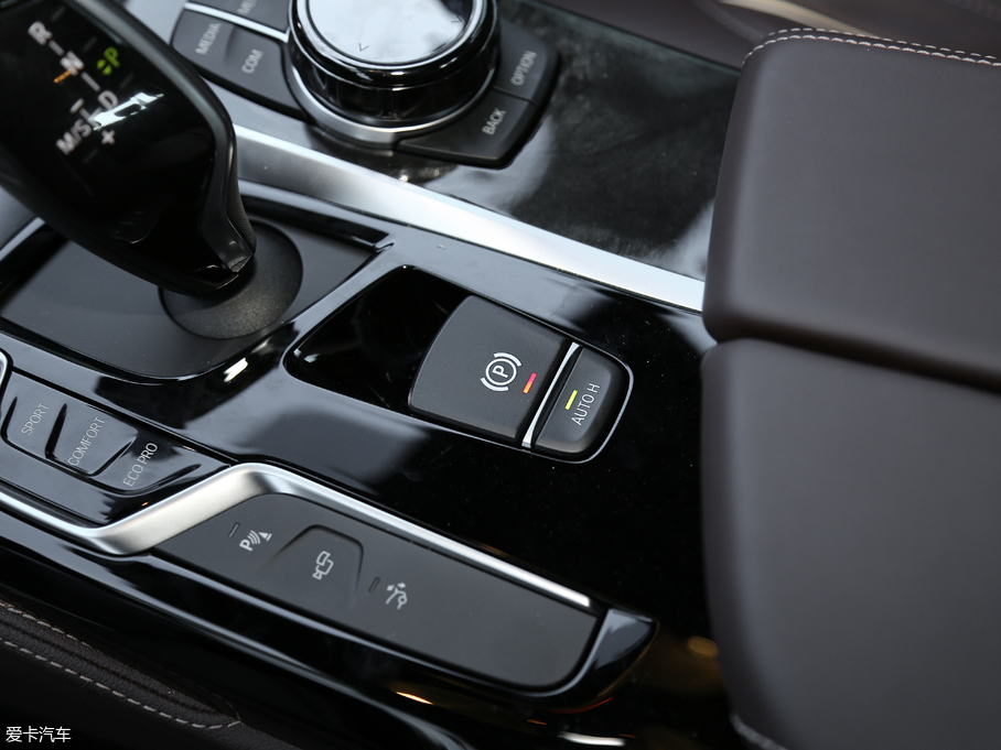 2018R6ϵGT 640i xDrive M\b