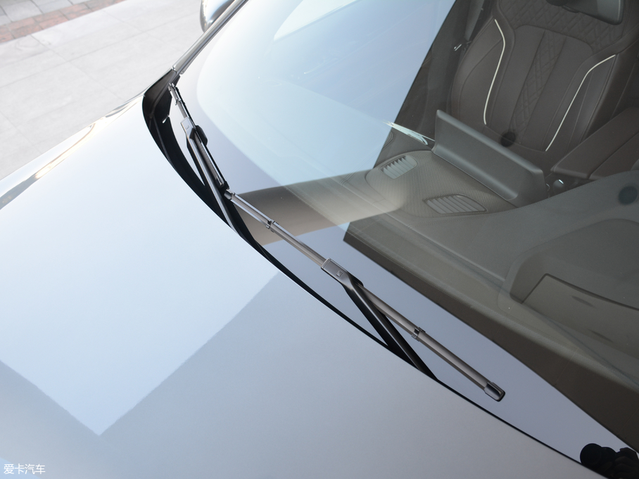 2018R6ϵGT 640i xDrive M\b