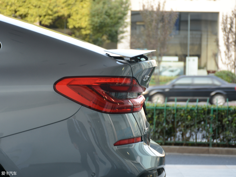 2018R6ϵGT 640i xDrive M\b