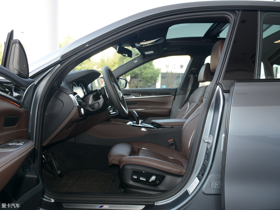 2018R6ϵGT 640i xDrive M\b