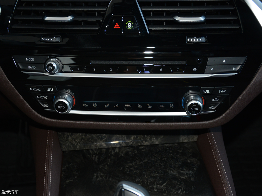 2018R6ϵGT 640i xDrive M\b