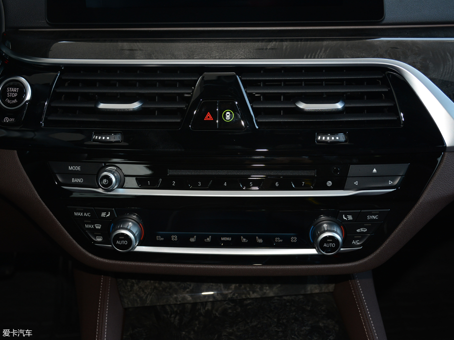 2018R6ϵGT 640i xDrive M\b