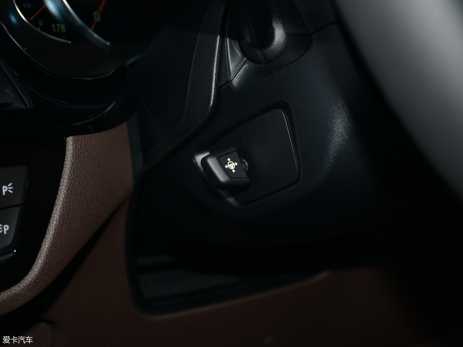 2018R6ϵGT 640i xDrive M\b