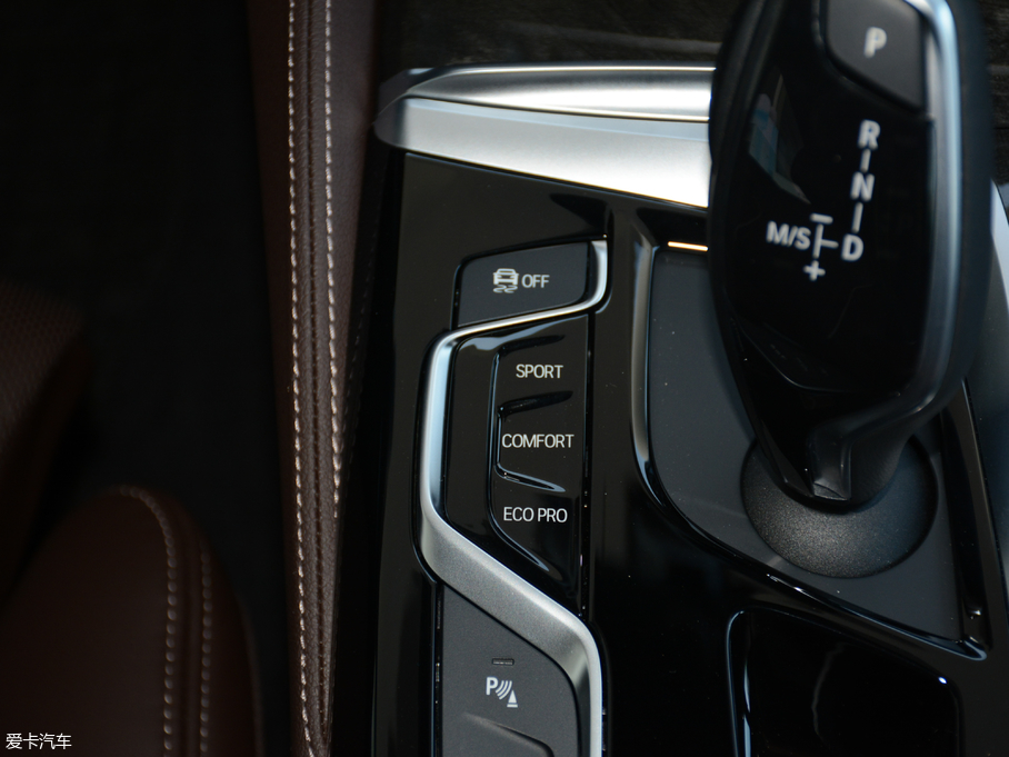 2018R6ϵGT 640i xDrive M\b