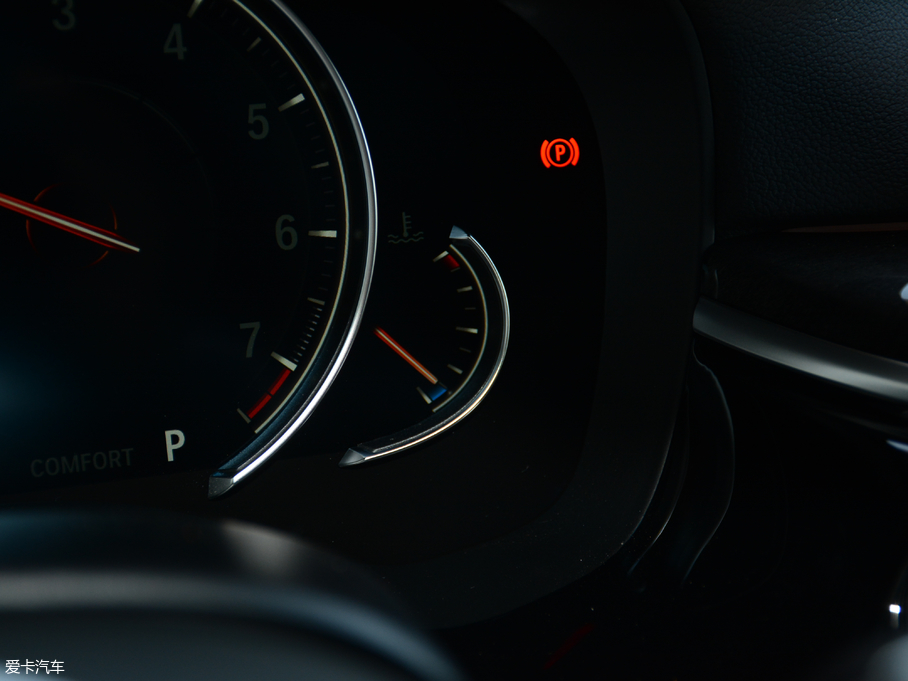 2018R6ϵGT 640i xDrive M\b