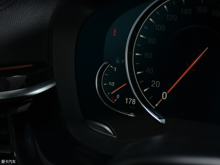 2018R6ϵGT 640i xDrive M\b