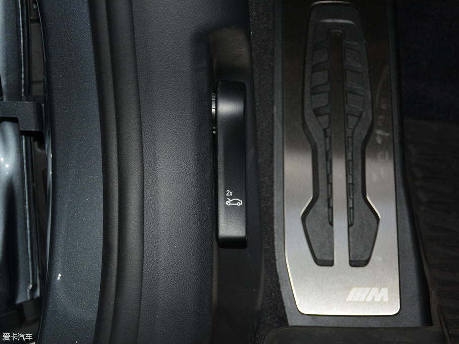 2018R6ϵGT 640i xDrive M\b