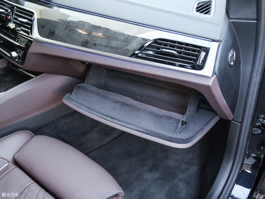 2018R6ϵGT 640i xDrive M\b