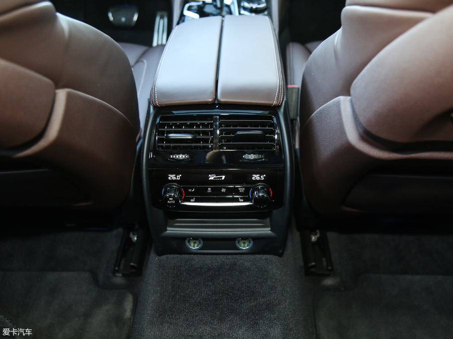 2018R6ϵGT 640i xDrive M\b