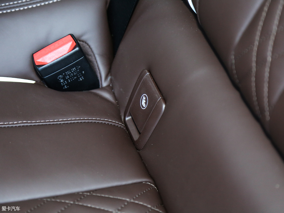 2018R6ϵGT 640i xDrive M\b