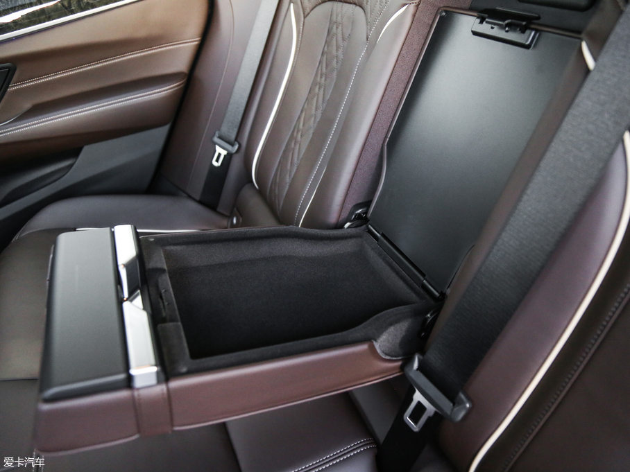 2018R6ϵGT 640i xDrive M\b