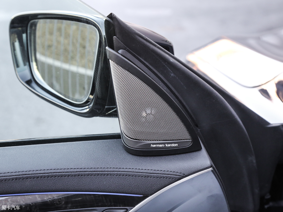 2018R6ϵGT 640i xDrive M\b