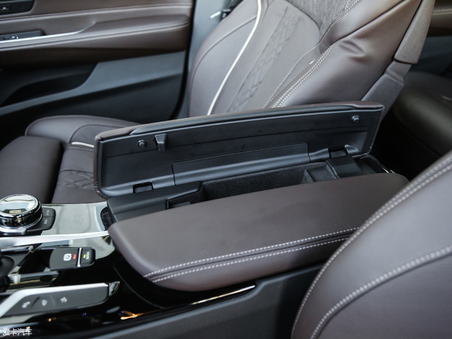 2018R6ϵGT 640i xDrive M\b