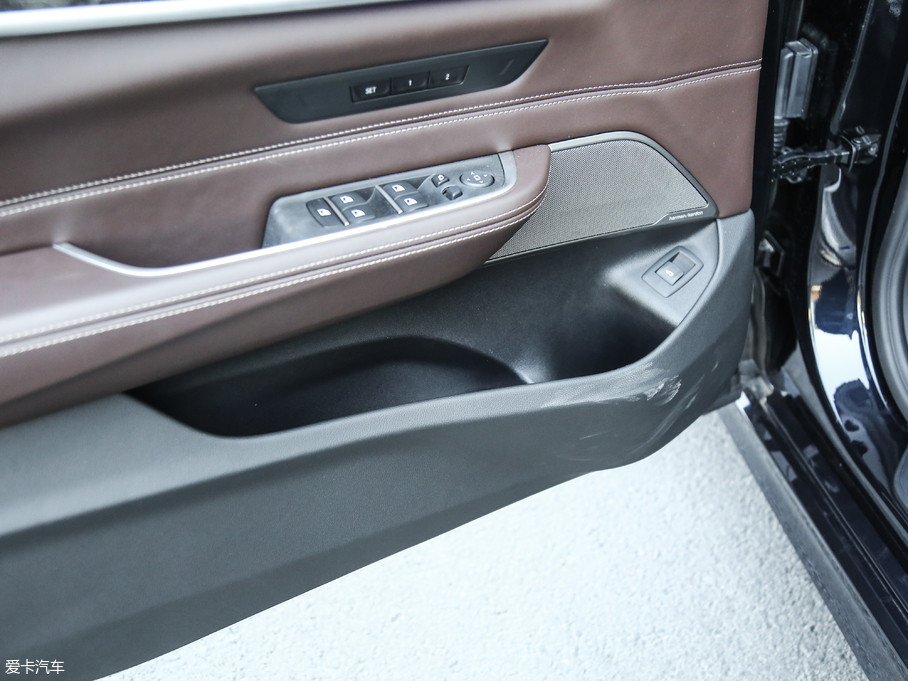 2018R6ϵGT 640i xDrive M\b