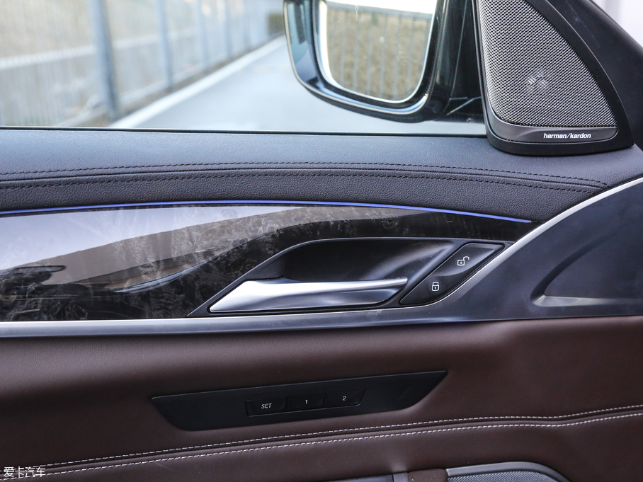 2018R6ϵGT 640i xDrive M\b