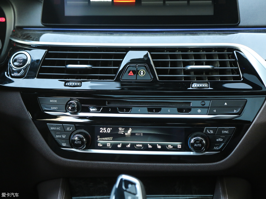 2018R6ϵGT 640i xDrive M\b