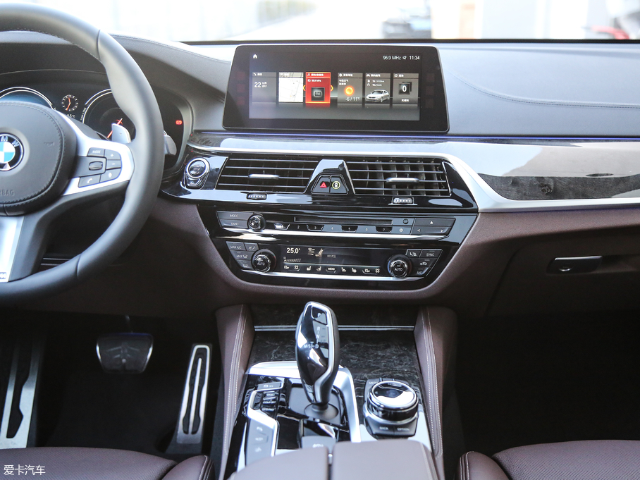 2018R6ϵGT 640i xDrive M\b