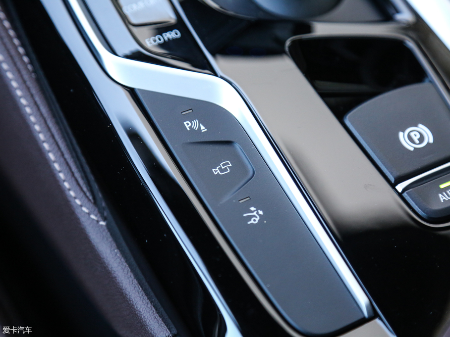 2018R6ϵGT 640i xDrive M\b