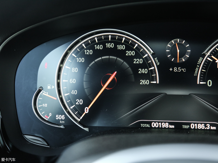 2018R6ϵGT 640i xDrive M\b