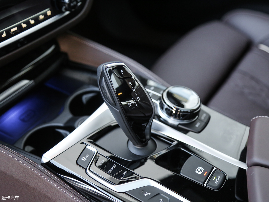 2018R6ϵGT 640i xDrive M\b