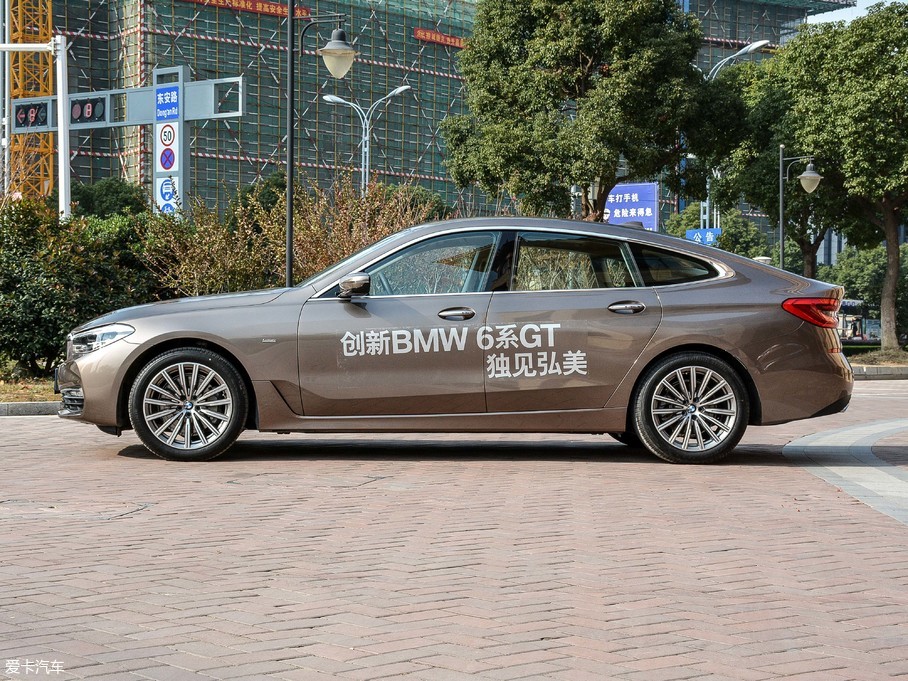 2018R6ϵGT 630i AOӋb