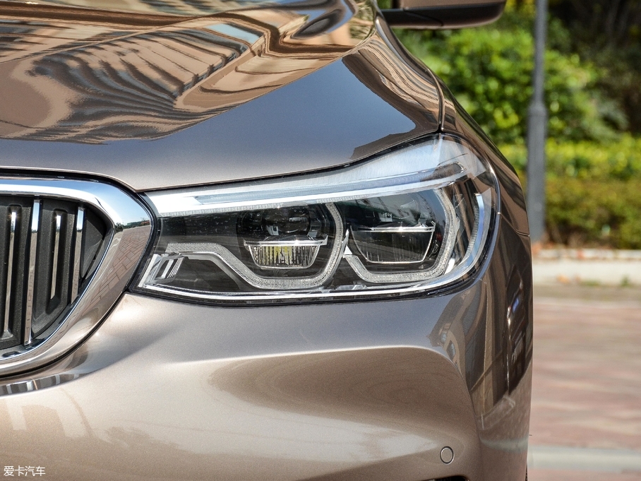 2018R6ϵGT 630i AOӋb