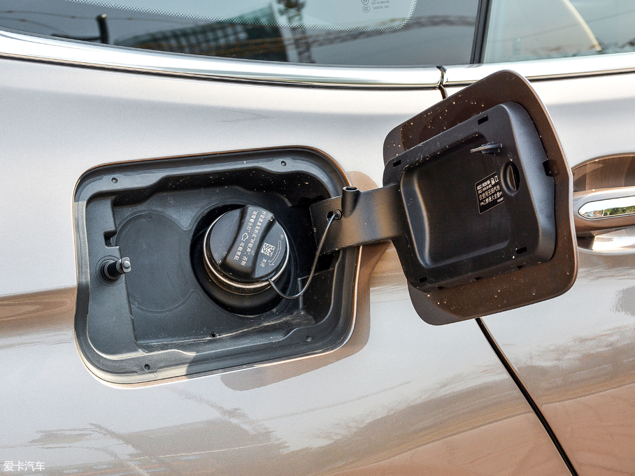 2018R6ϵGT 630i AO(sh)Ӌb