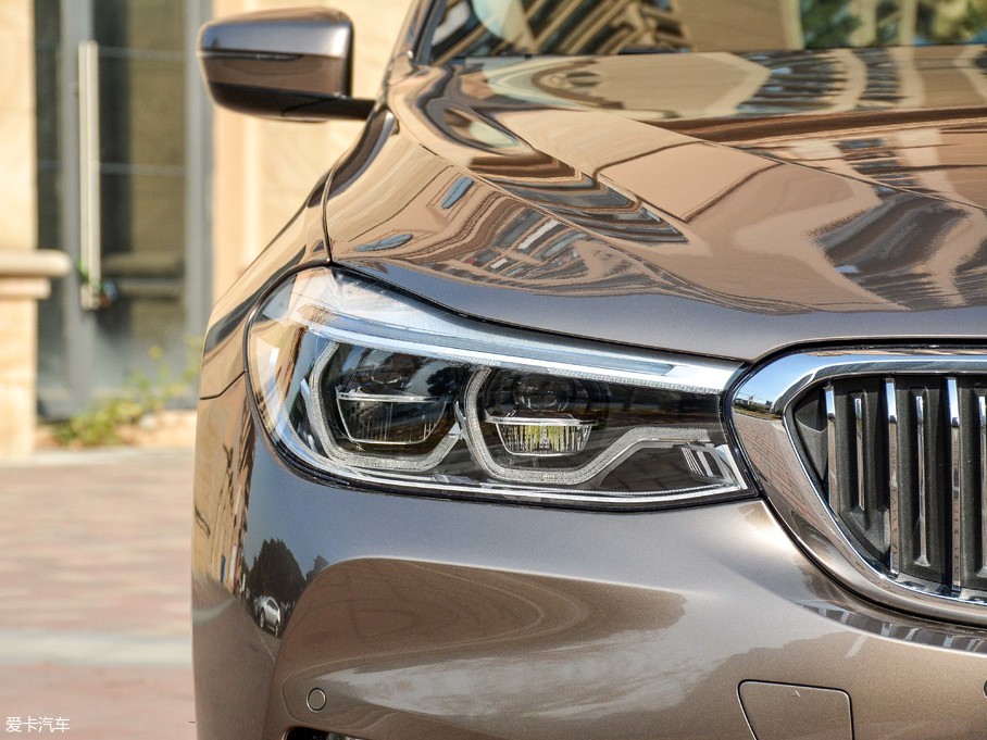 2018R6ϵGT 630i AOӋb