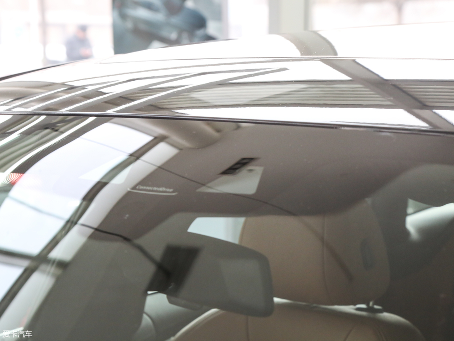 2018R6ϵGT 630i M\b