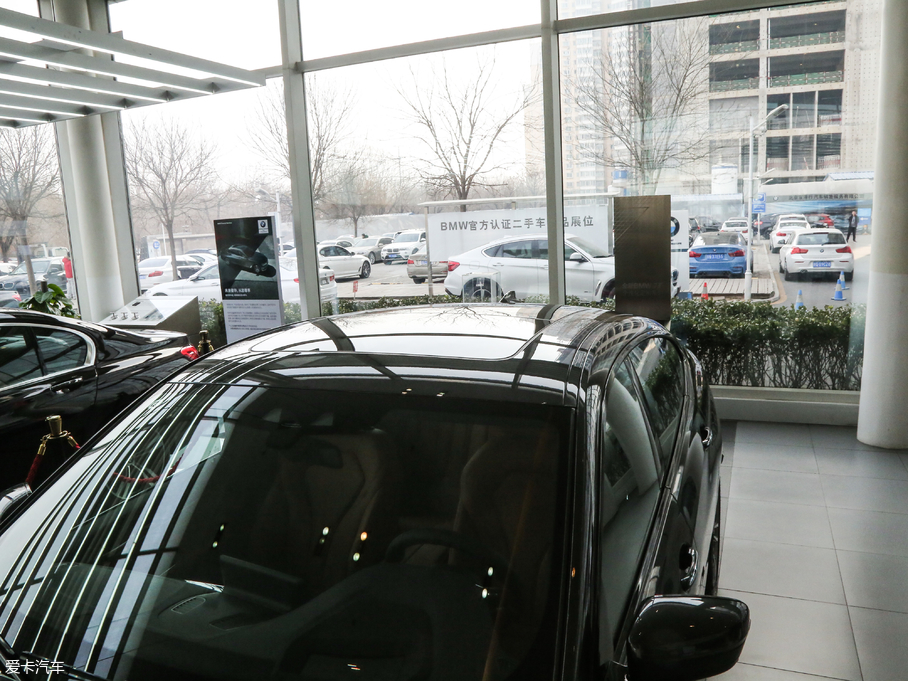 2018R6ϵGT 630i M\b