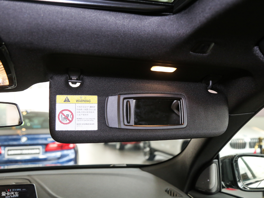 2018R6ϵGT 630i M\b