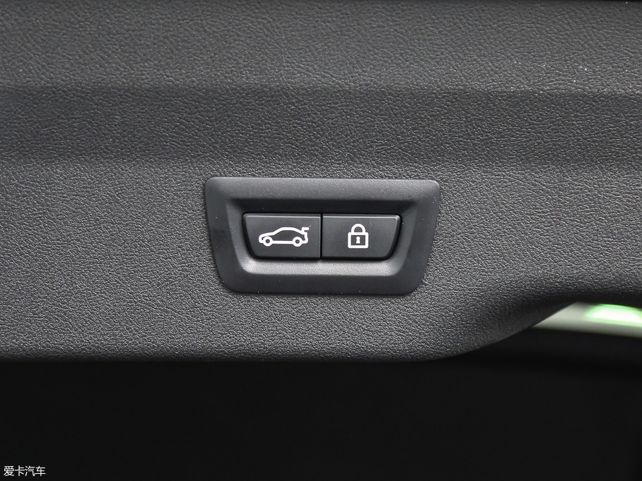 2018R6ϵGT 630i M\b