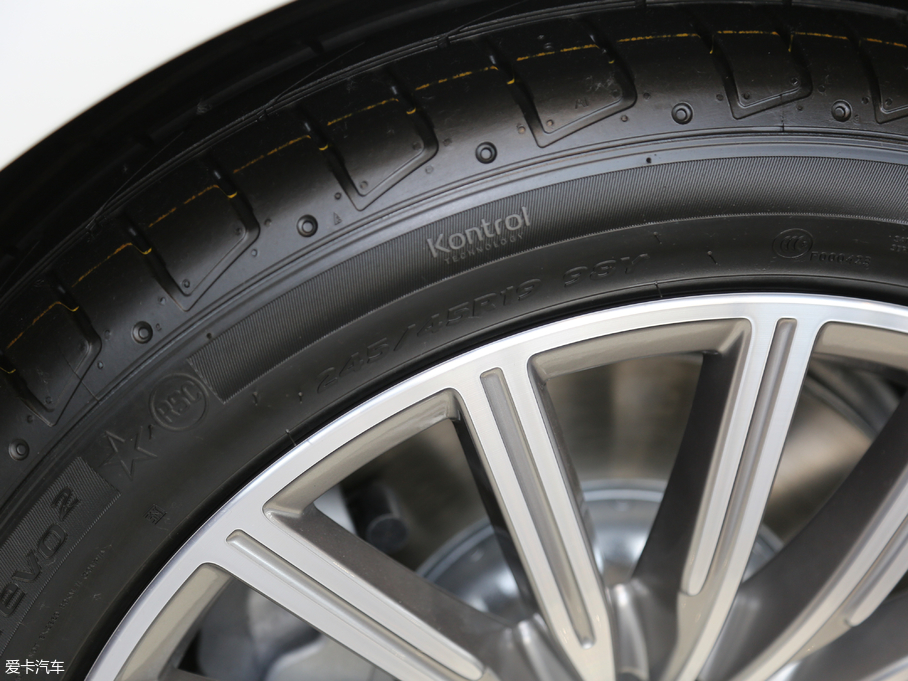 2018R6ϵGT 630i AO(sh)Ӌb