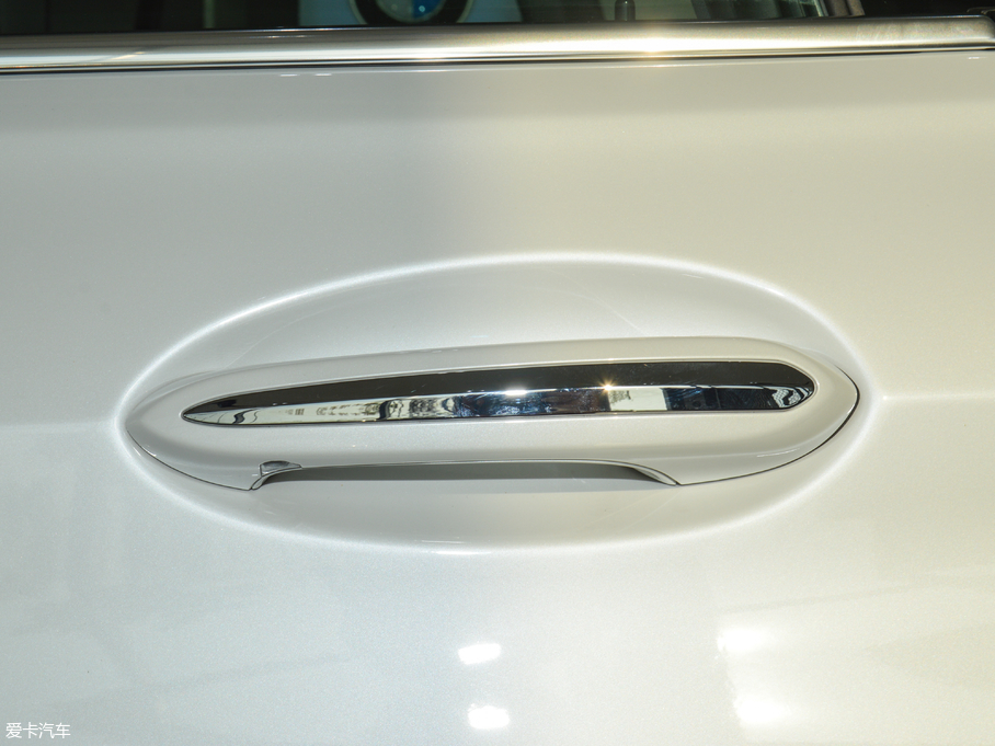 2018R6ϵGT 630i AO(sh)Ӌb