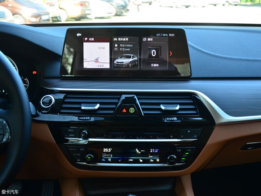 2018R6ϵGT 630i AOӋb