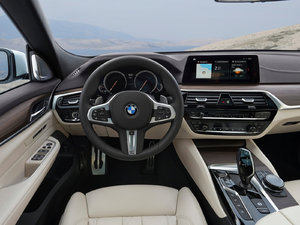 2018640i xDrive п؅^