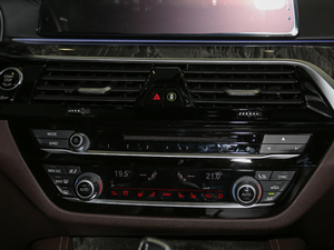 2018640i xDrive M\b {