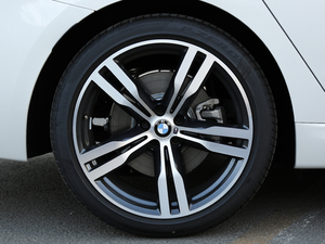 2018640i xDrive M\b ݆Ȧ