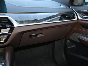 2018640i xDrive M\b g