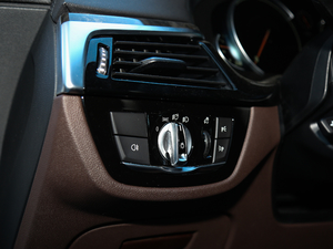 2018640i xDrive M\b п؅^