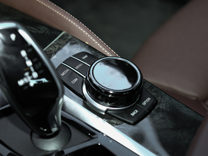 2018640i xDrive M\(yn)(dng)b п؅^(q)