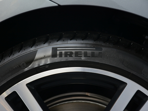 2018640i xDrive M\b ݆̥Ʒ