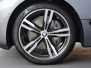 2018640i xDrive M\b ݆Ȧ